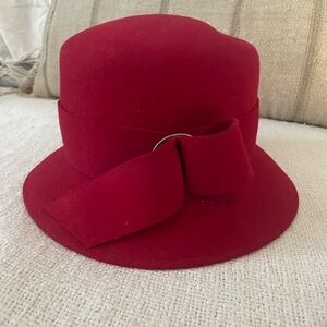 Red Wool Felt Cloche Hat Bow Detail Setmar New York Church Derby Tea Party